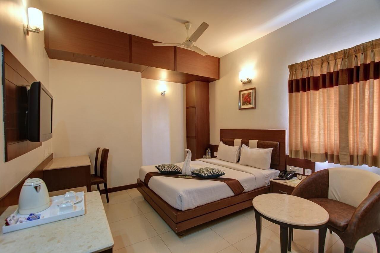 Hotel Prince Gardens Coimbatore Esterno foto