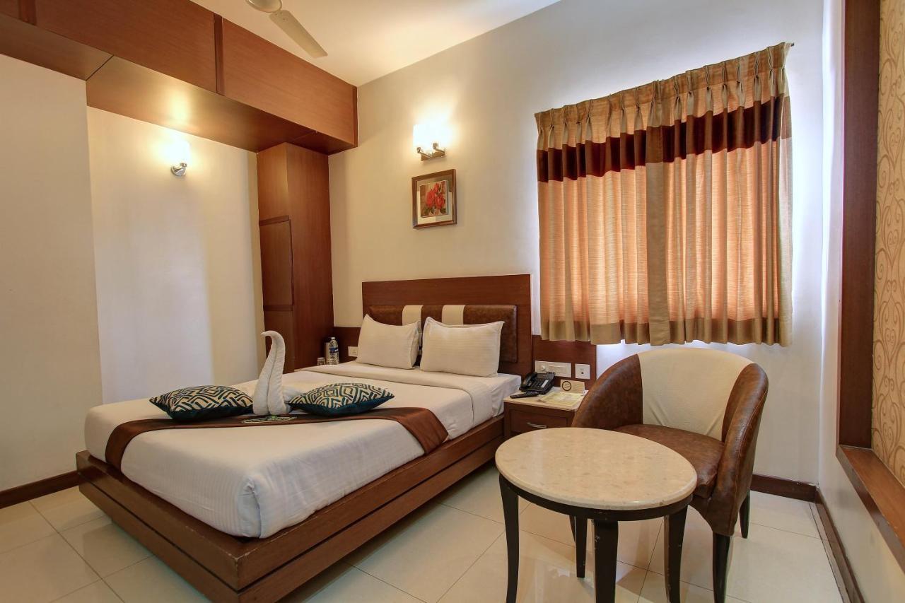 Hotel Prince Gardens Coimbatore Esterno foto