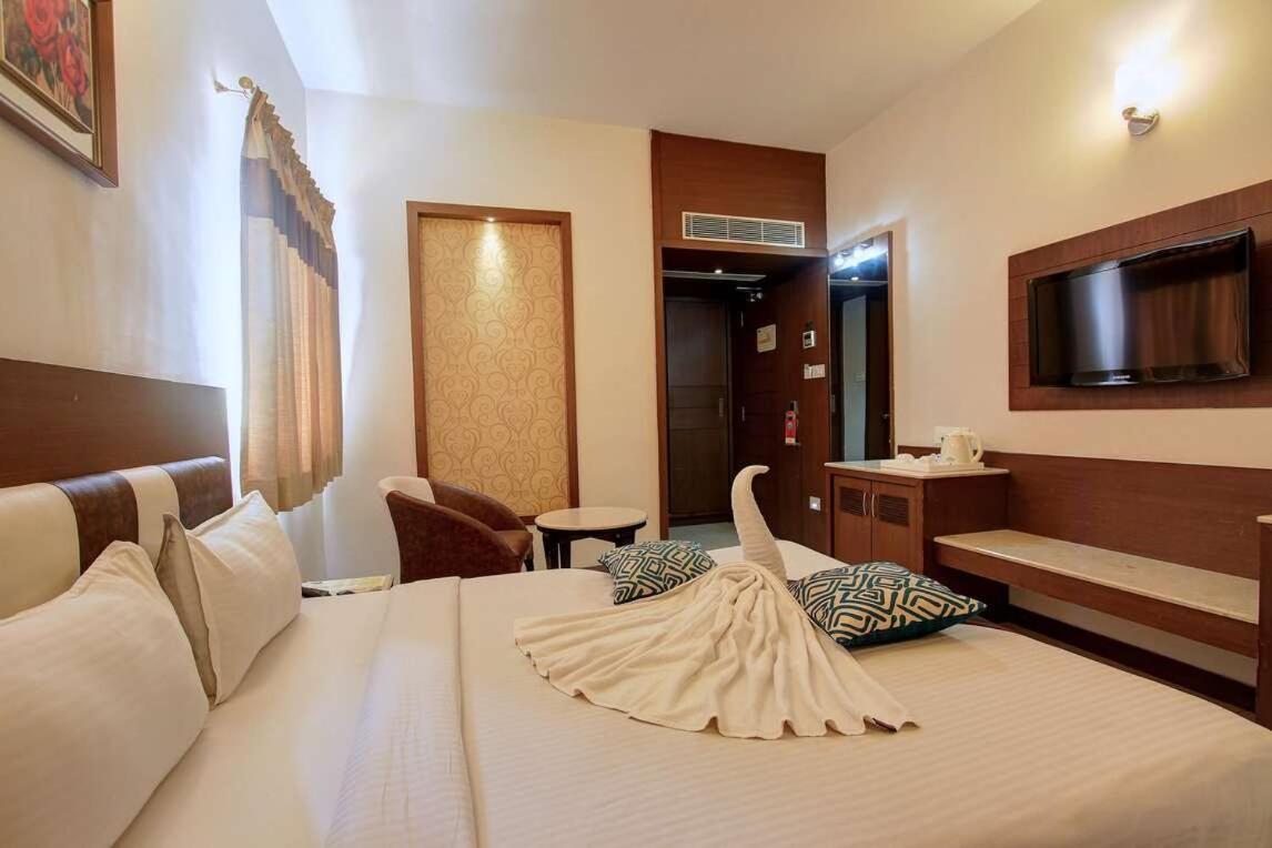 Hotel Prince Gardens Coimbatore Esterno foto