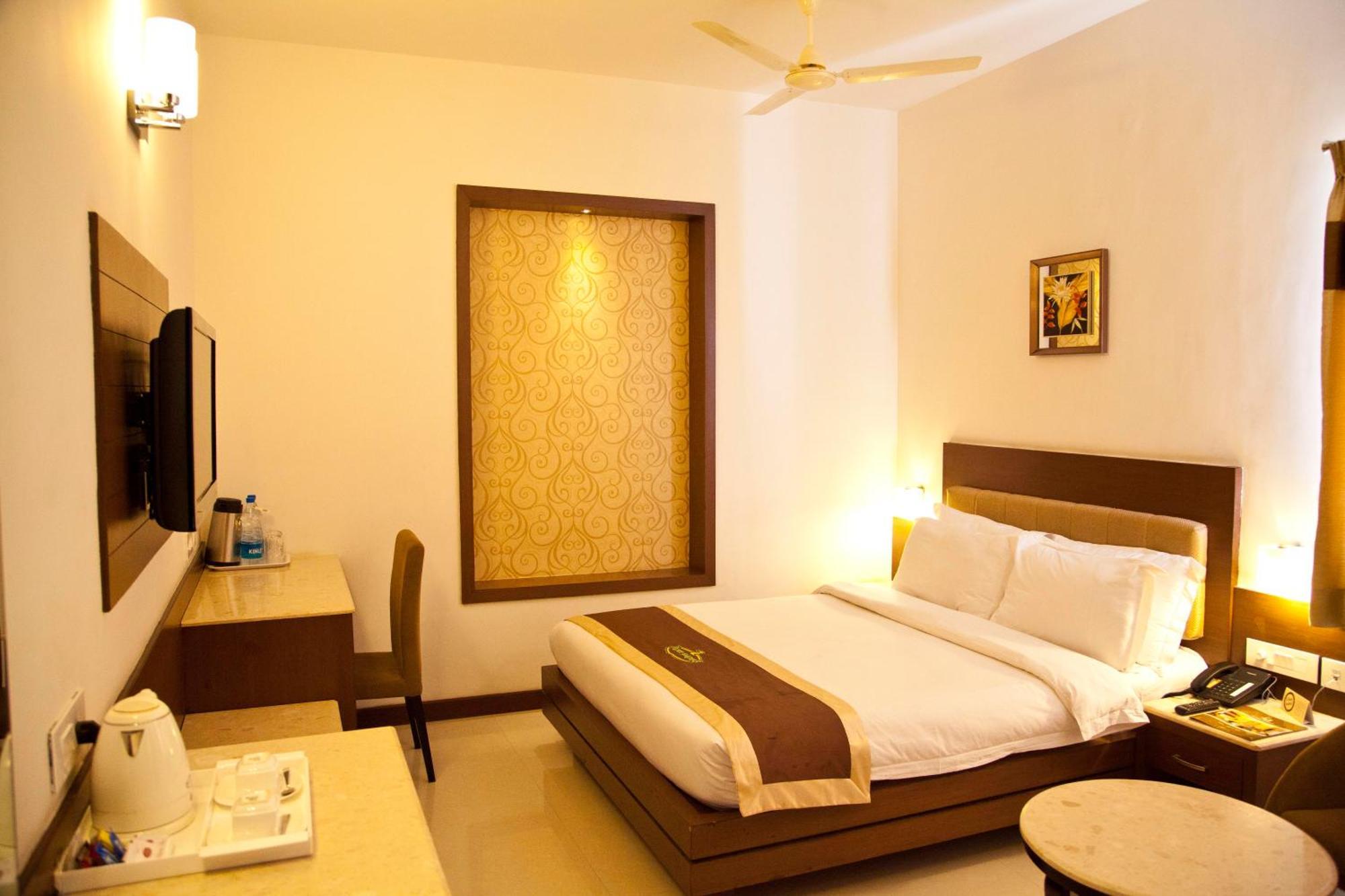 Hotel Prince Gardens Coimbatore Esterno foto
