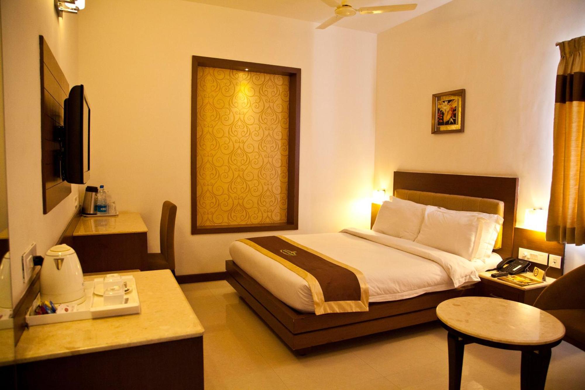 Hotel Prince Gardens Coimbatore Esterno foto